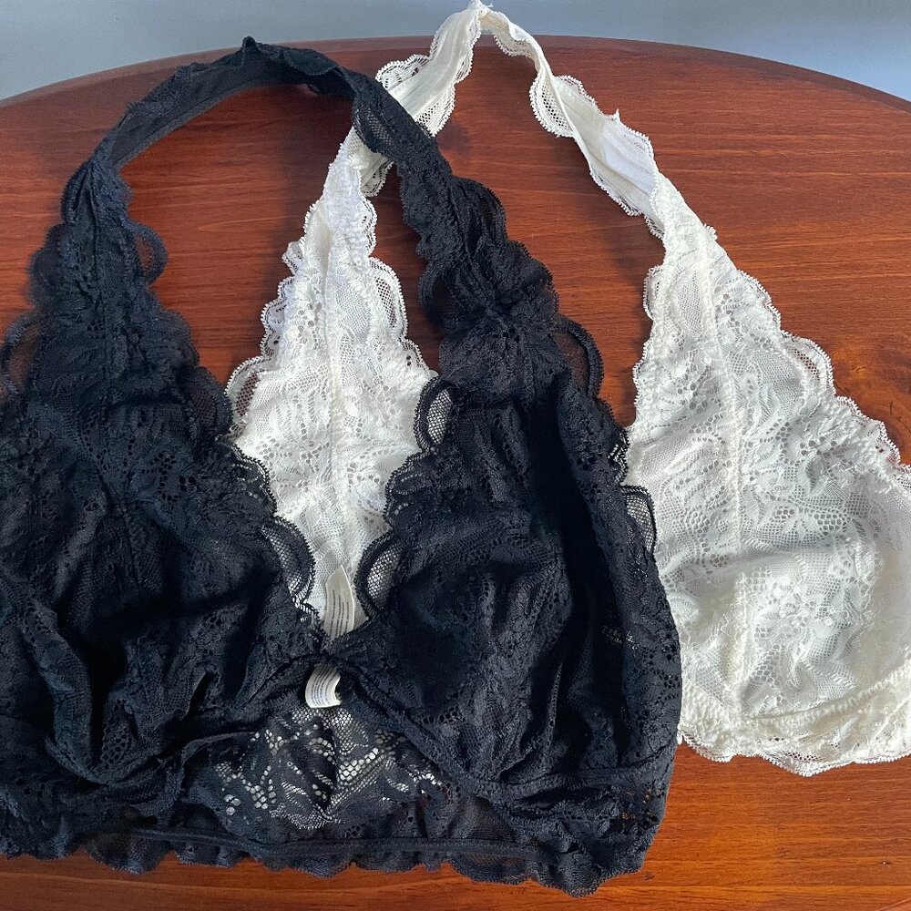 Free People Intimately Halter Lace Bralette Bundle of 2 Medium Black & White NWT